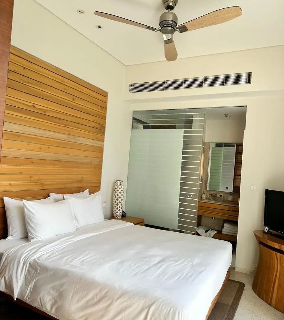 Villa Seaview And Apartment -Spa Da Nang Resort By Jt Group 